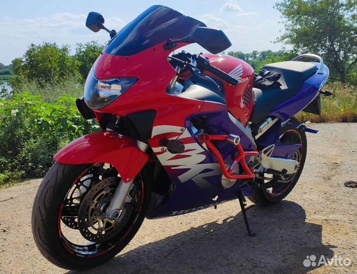 Honda CBR 600 F4