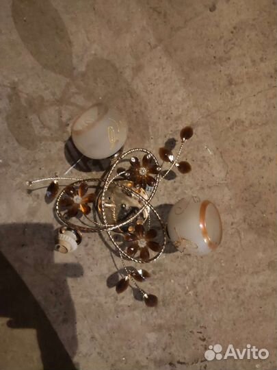 Люстры на дачу 3 штуки