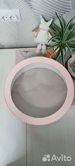 Подарочная коробка шляпная