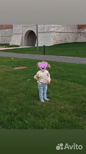 Бомбер для девочки H&M