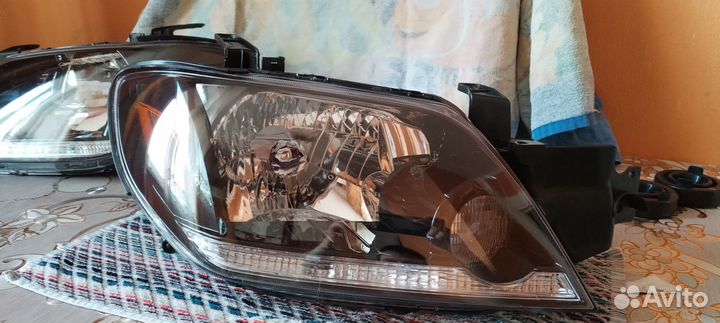 Фары outlander 1