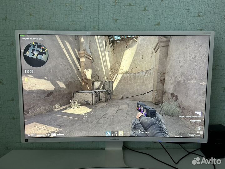 Монитор Samsung 27 изогнутый