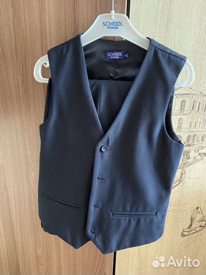 Костюм школьный для мальчика 140