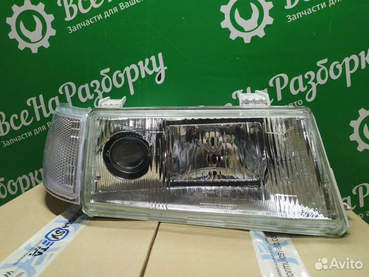 Фара передняя правая LADA (Ваз) 2110