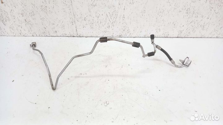 Трубка кондиционера тонкая Skoda Octavia A5