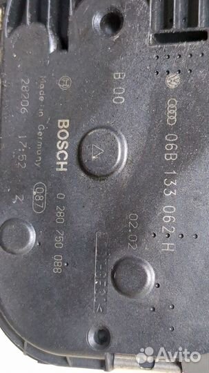 Заслонка дроссельная Audi A4 (B6)