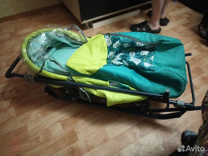 Продам санки