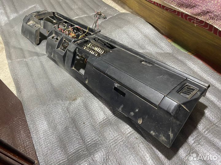 Панель приборов