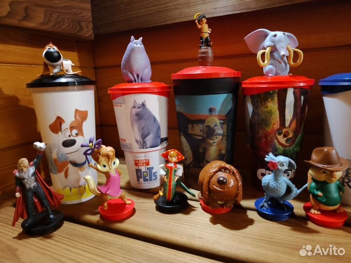 Стаканы из кинотеатра