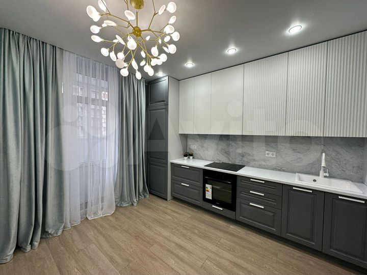 2-к. квартира, 68 м², 3/24 эт.