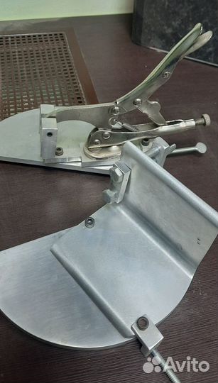 Станок для маникюрных щипчиков