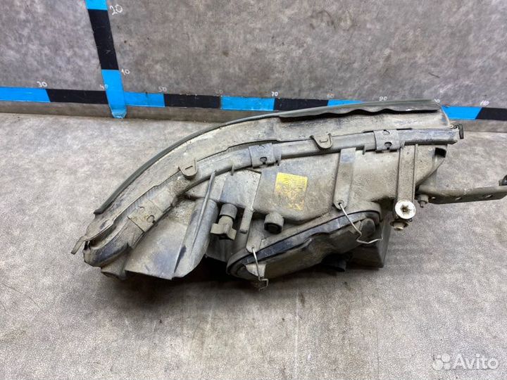 Фара передняя левая УАЗ Патриот 2.7 409040 2008