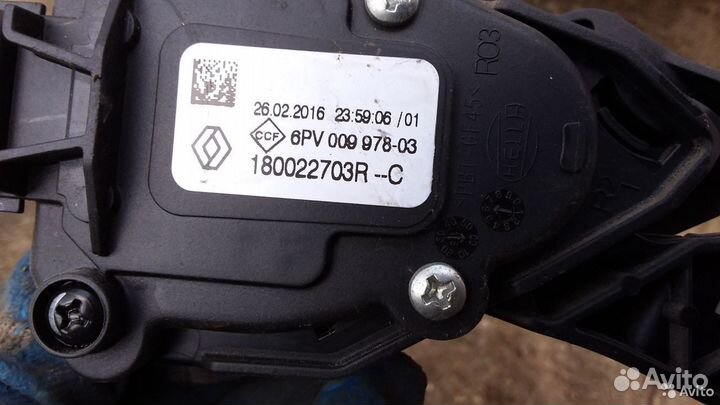 Педаль газа Renault Logan 2 Sandero 2 Duster