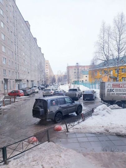 2-к. квартира, 64 м², 1/9 эт.