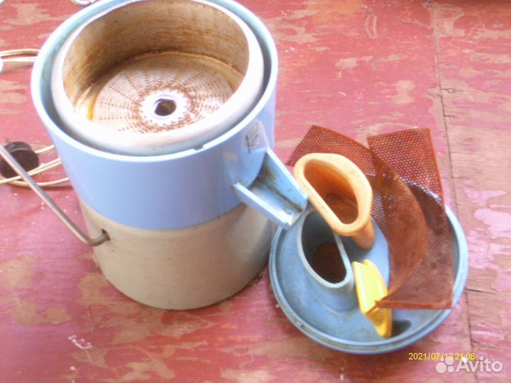 Детали от соковыжималок СССР, на запчасти