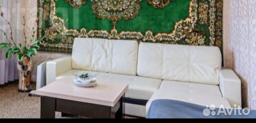 Кожаный угловой диван бу