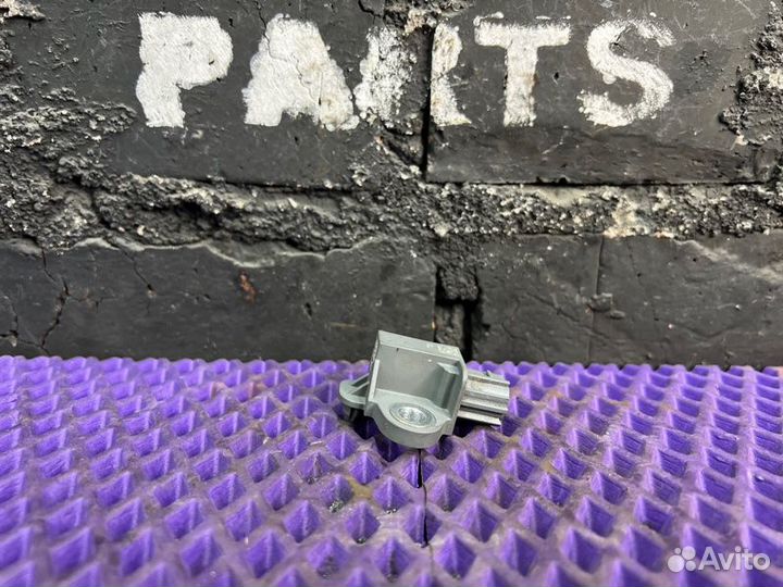 Датчик удара Nissan X-Trail NT32-026081 MR20DD