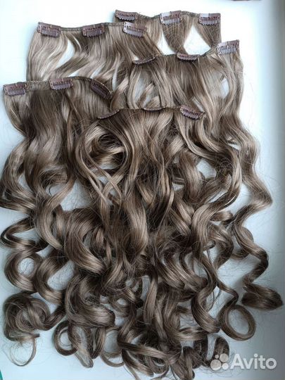 Волосы на заколках искусственные