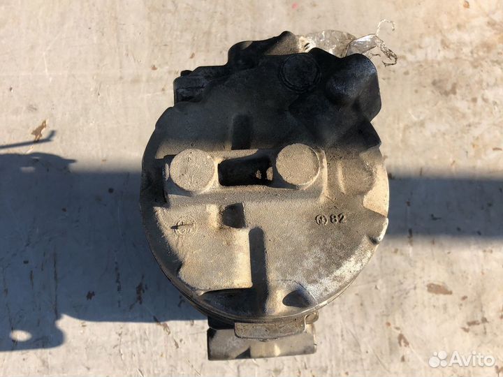 Компрессор кондиционера BMW 5 e39