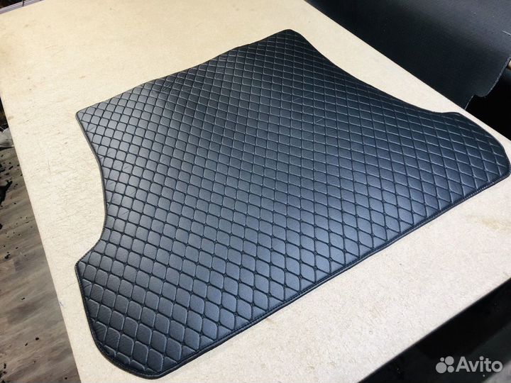 Коврик в багажник 2D из экокожи