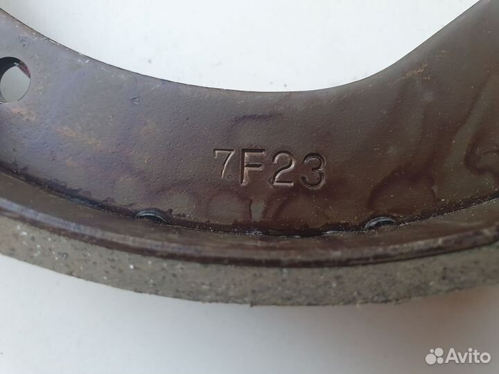 Тормозные колодки для toyota RAY4