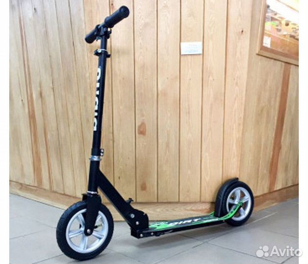 Самокат для дачи и парка. Надувные колеса 200