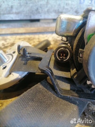 Ремень безопасности Hyundai Sonata 5 (NF)