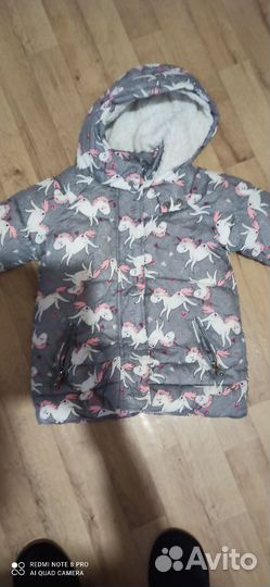 Две куртки для девочки