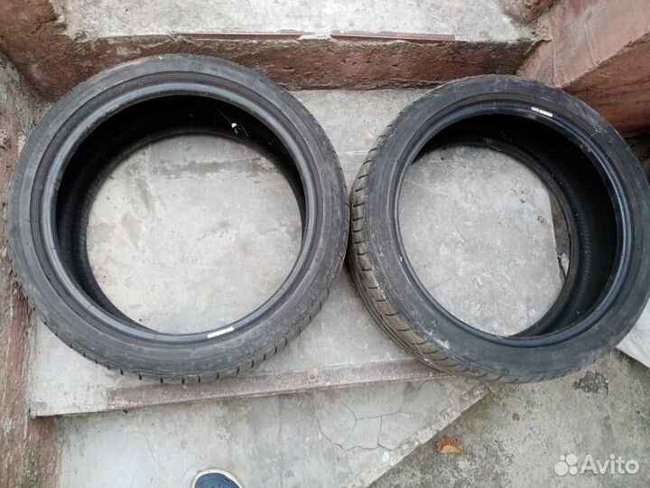 Bridgestone Potenza RE050 215/40 R17