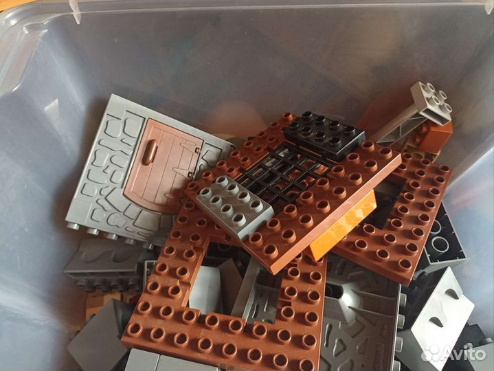 Лего дупло замок