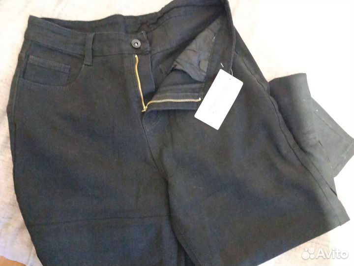 Джинсы трубы женские