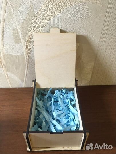 Коробка подарочная из дерева