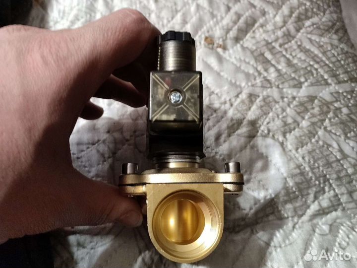 Магнитный клапан