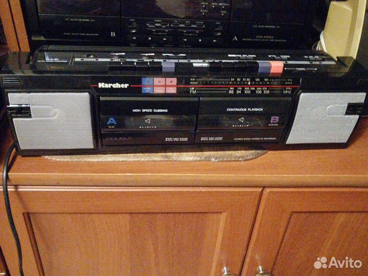 Кассетная магнитола karcher. Кассеты, фм радио