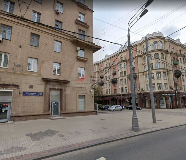 Сдам торговое помещение, 427 м²