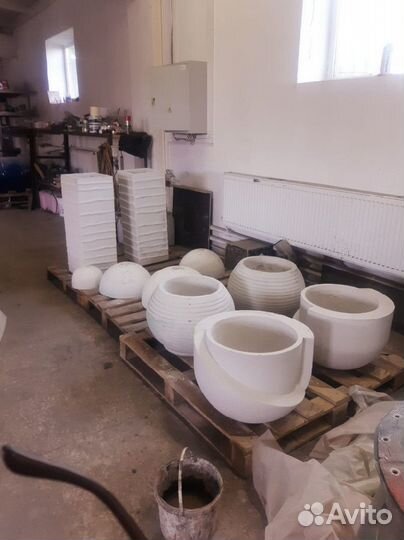 Бетонные кашпо на заказ и в наличии