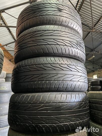 Maxxis M-36+ Victra 235/55 R17