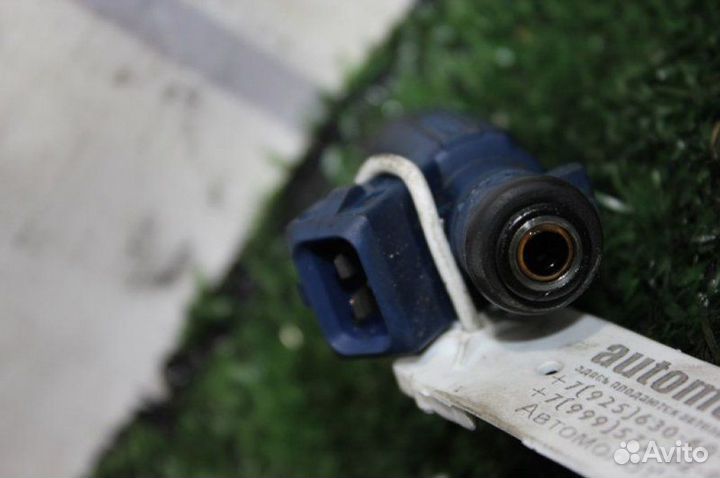 Форсунка топливная Mercedes-Benz C-Class W220 W210