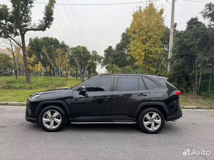 Toyota RAV4 2.0 CVT, 2020, 50 000 км