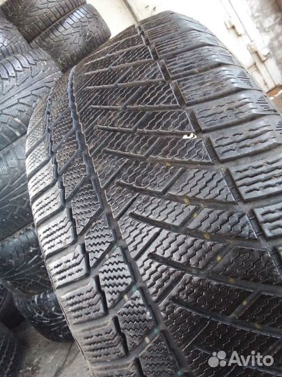 Continental ContiVikingContact 6 235/55 R17