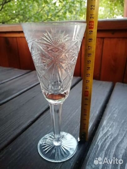 Бокалы, фужеры хрустальные, рюмки