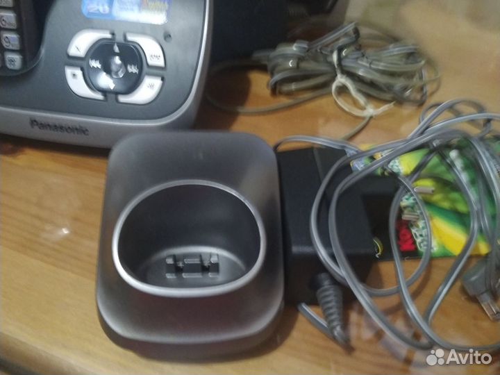 Цифровой беспроводной телефон Panasonic