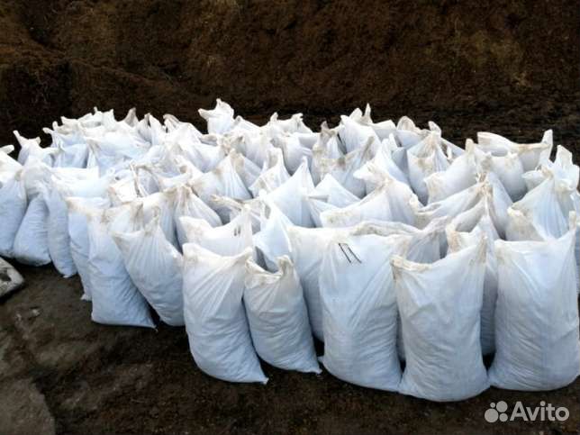 Торф, плодородная почва и конский перегной - смесь