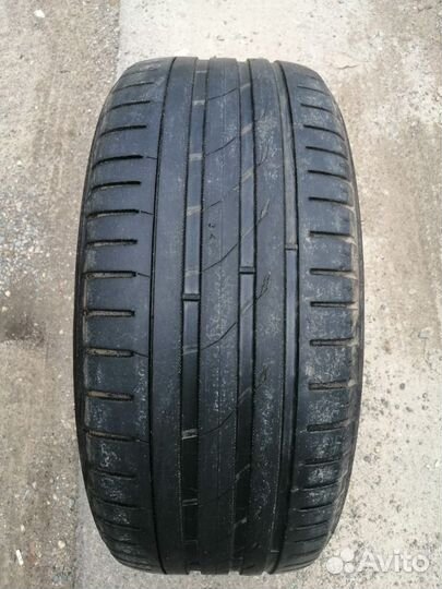 Nokian Hakka Black SUV 255/45 R20