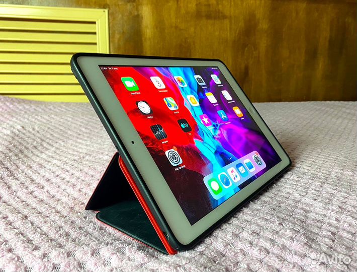 iPad Air LTE с коробкой (состояние 5)