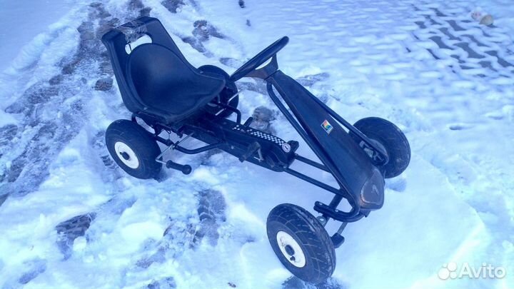 Педальная машинка Kettler Suzuka Air