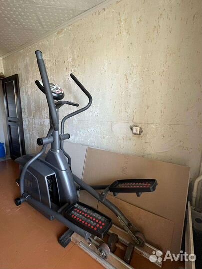 Эллиптический тренажер