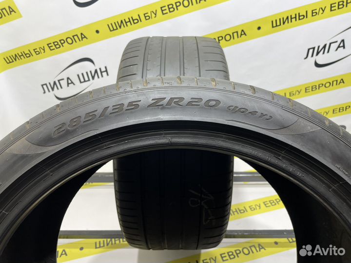 Pirelli P Zero PZ4 285/35 R20 100R