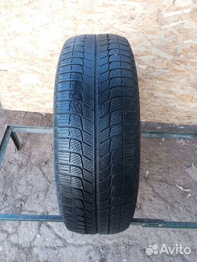 Michelin X-Ice 215/60 R16