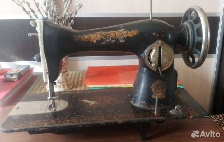 Швейная машина раритет